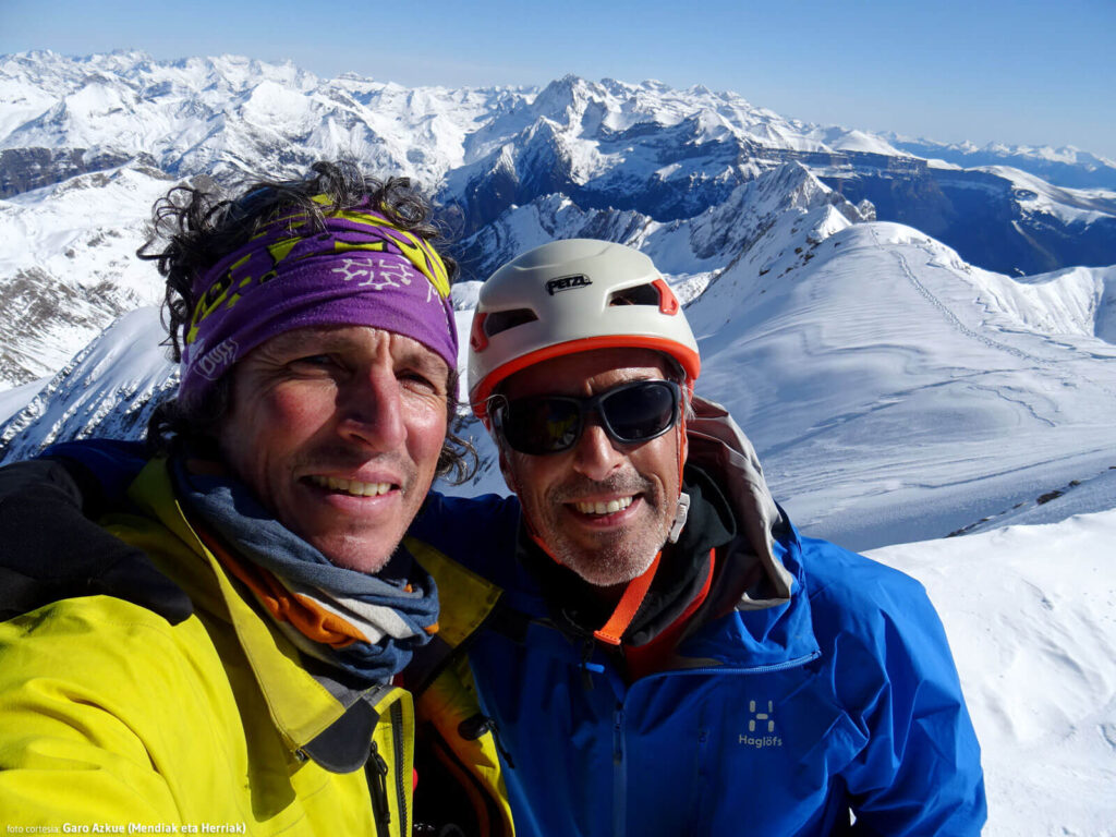 En la cumbre del Tendeñera con Garo